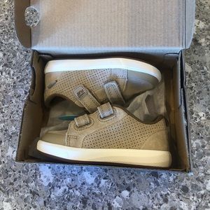 NIB Stride Rite toddler boys, 5.5 wide